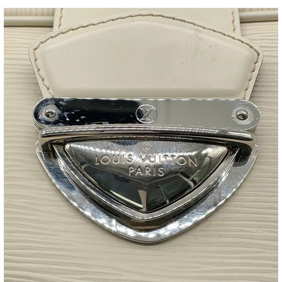 Authentic Louis Vuitton Epi Ivory Bowling Montaigne GM M5931J Handbag - Picture 11 of 16